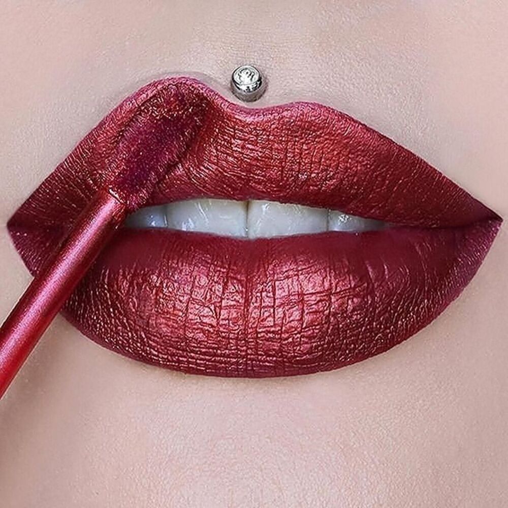 New! Poinsettia Jeffree Star Velour Liquid Lipstick VLL BNIB NWT LE Classic Red